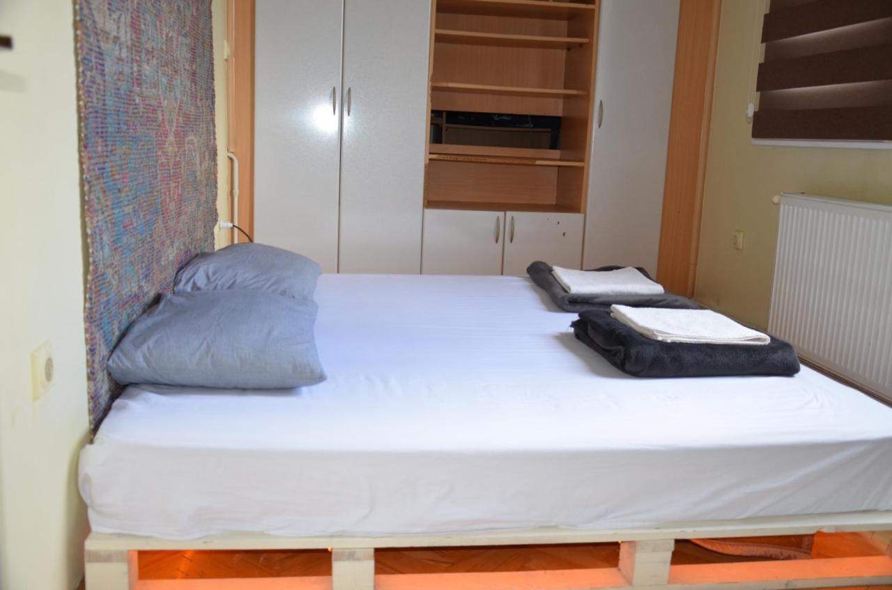 Center House Hostel Pristina Extérieur photo