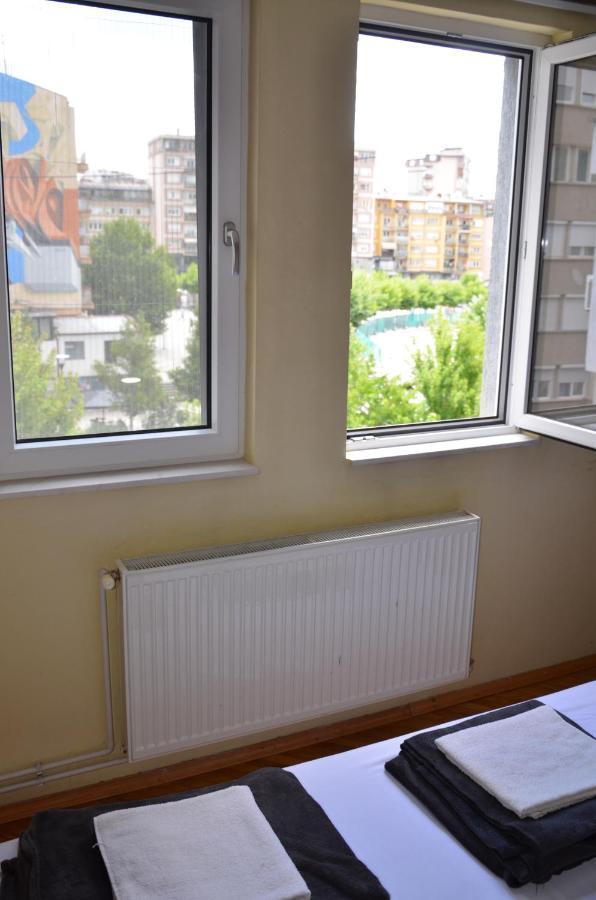 Center House Hostel Pristina Extérieur photo